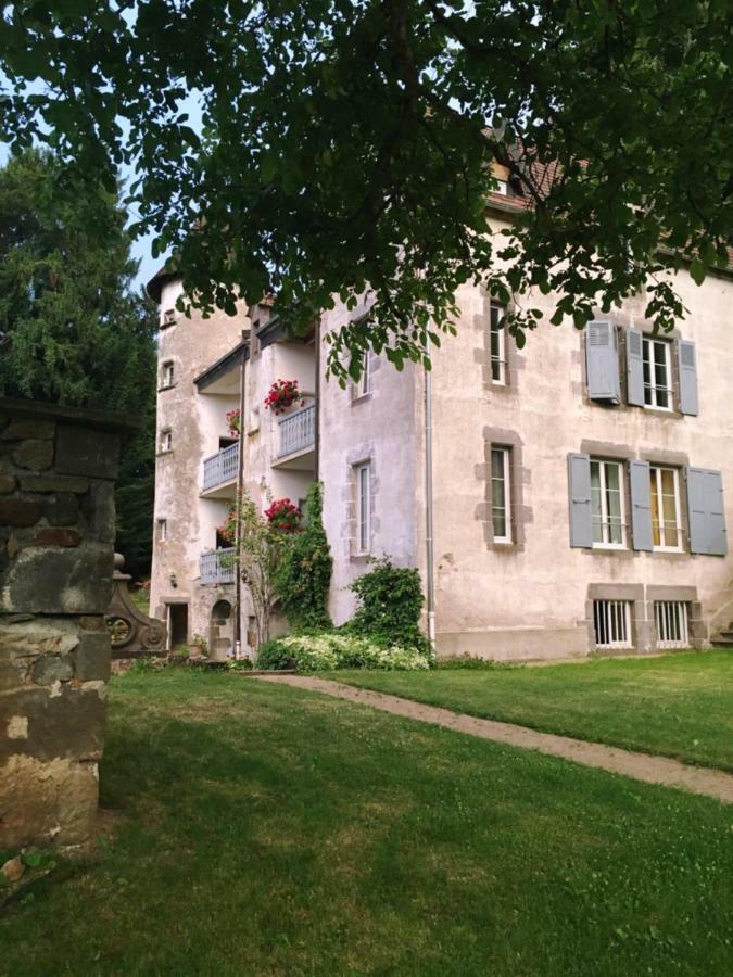Gites Le Vieux Vinzelles Volvic Exterior foto